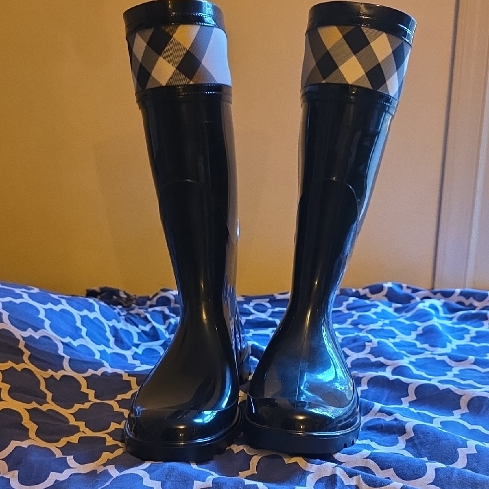 Burberry Crosshill House Check Rain Boot Size 41 - Picture 3 of 5